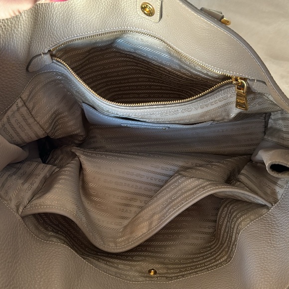 Prada Vitello Daino Side Zip Convertible Tote - Picture 9 of 16
